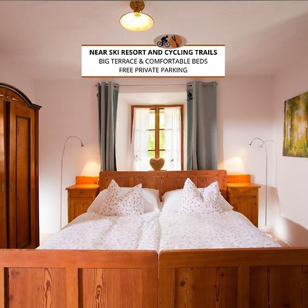 Juvanova Hisa - Apartments And Rooms Luce Luaran gambar